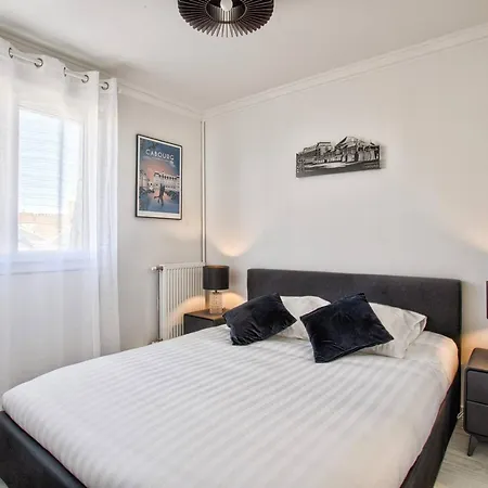 Renove Avec Balcon Et Wifi A - Fr-1-788-62 Cabourg