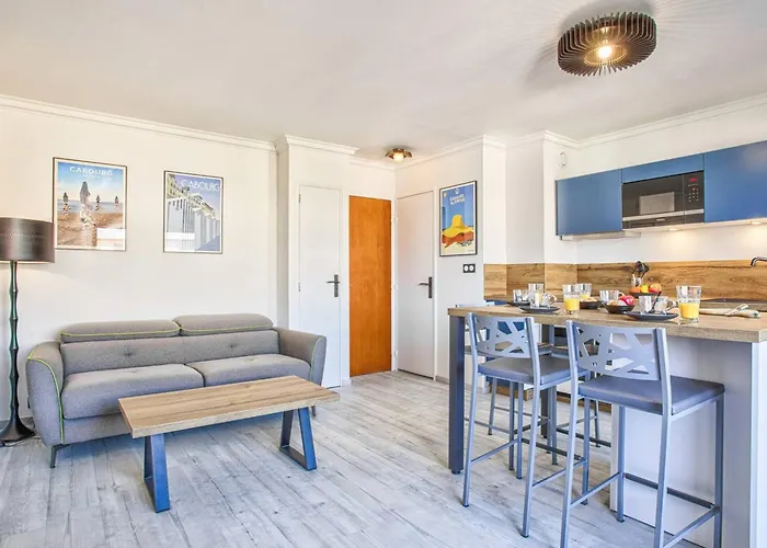 Apartament Renove Avec Balcon Et Wifi A - Fr-1-788-62 Cabourg